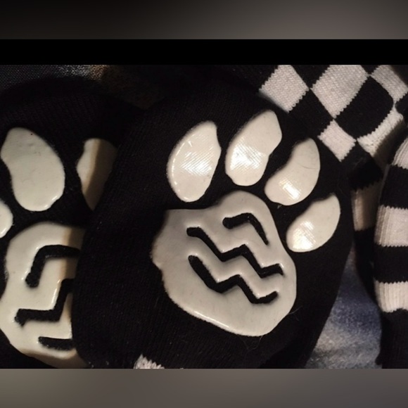 Dog Booties Set with 2 Extra Dogs Slippers Pup Shoes Puppy Socks Doggy Canine - Picture 2 of 3